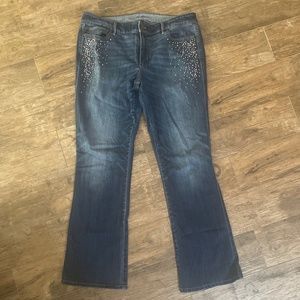 The Boot cut White House Black Market size 14 jeans with decorative front pocket